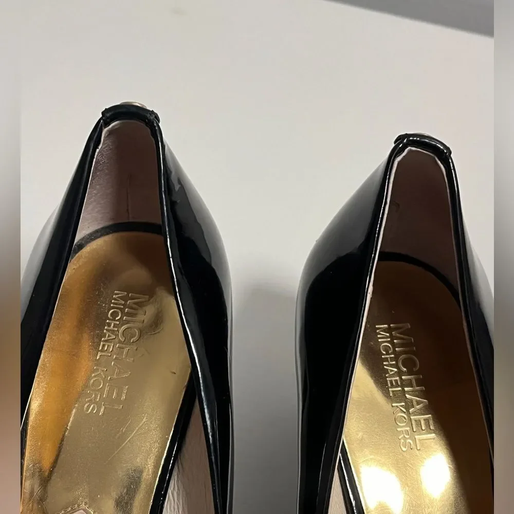 Michael Kors Black Patent Leather Pumps Size 11